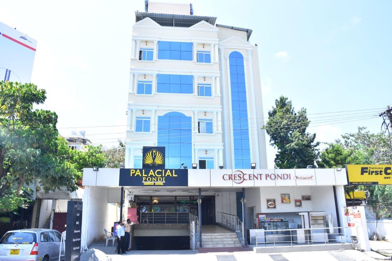 Hotel Palacial Pondi Pondicherry Esterno foto